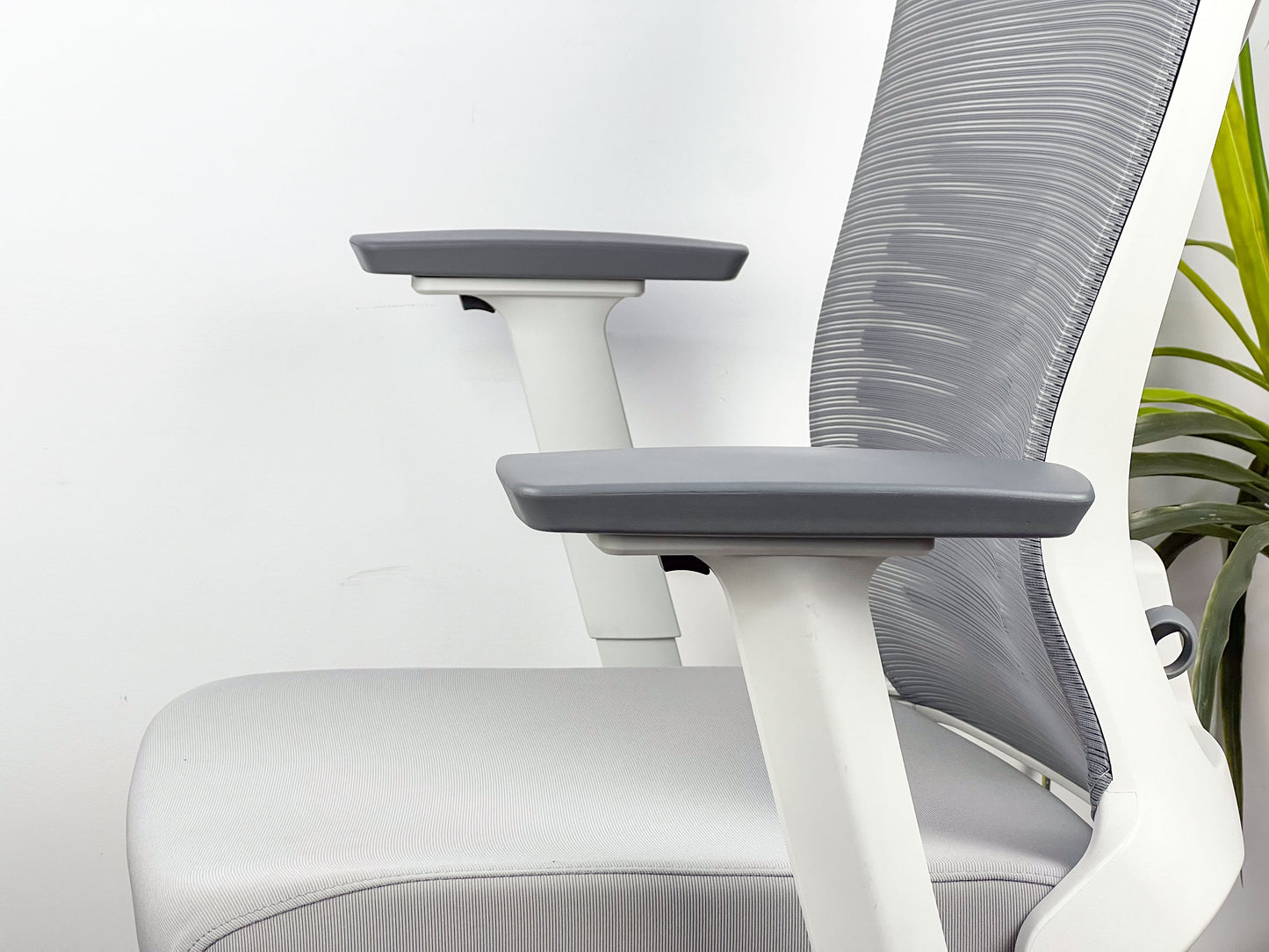 CHAISE ERGONOMIQUE HZ 2502 G