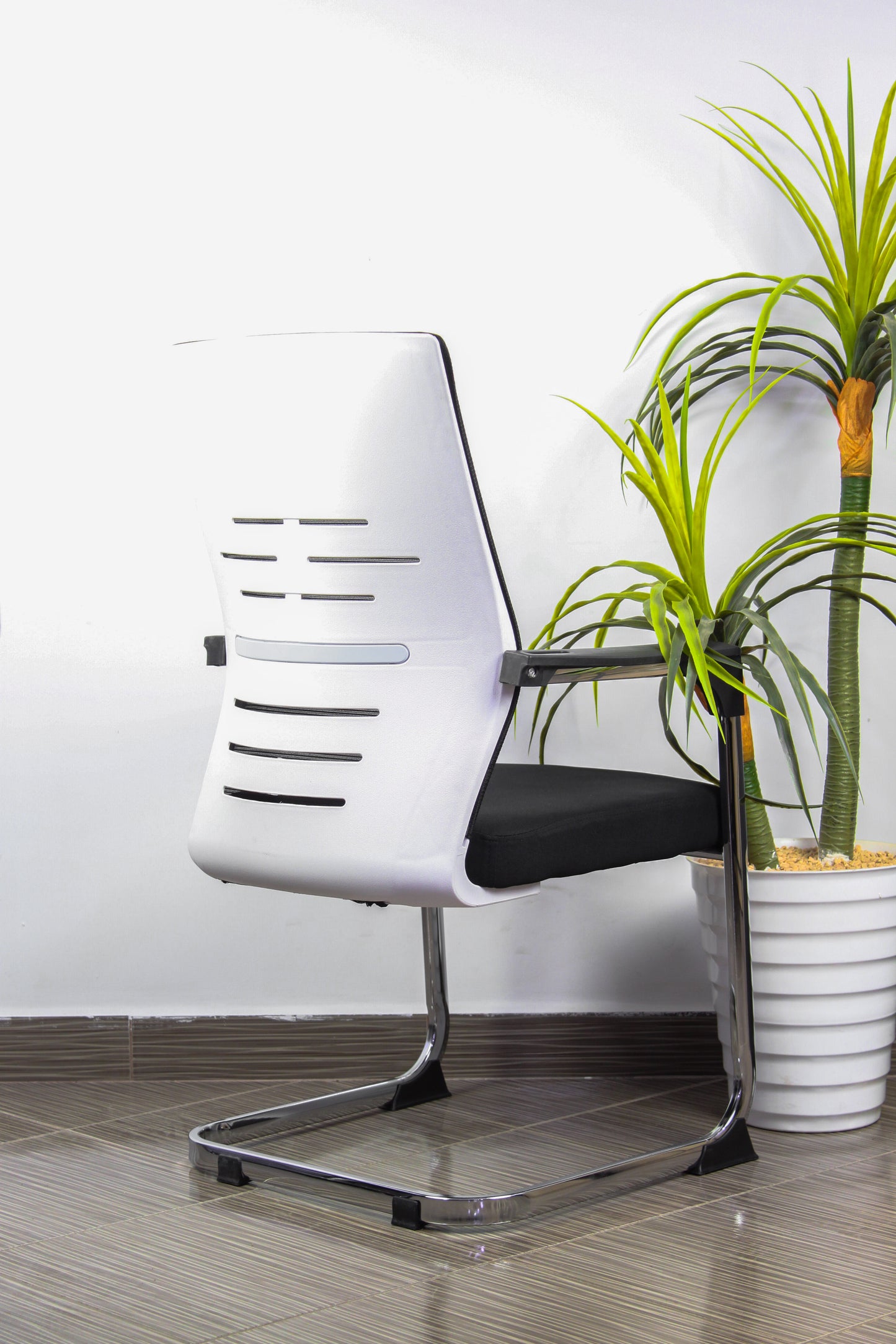 CHAISE VISTEUR BLANC OSLO
