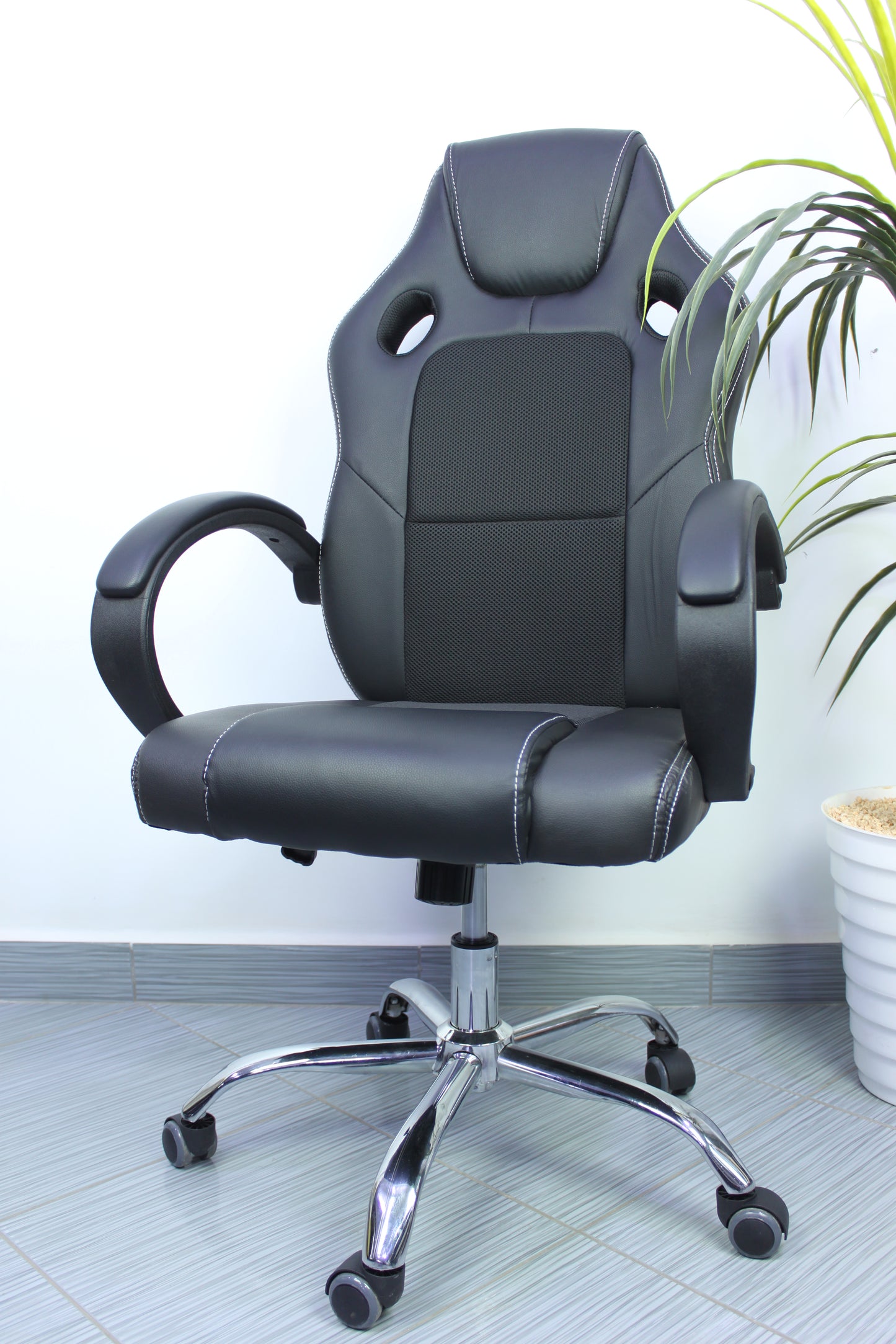 CHAISE PILOTE NOIR