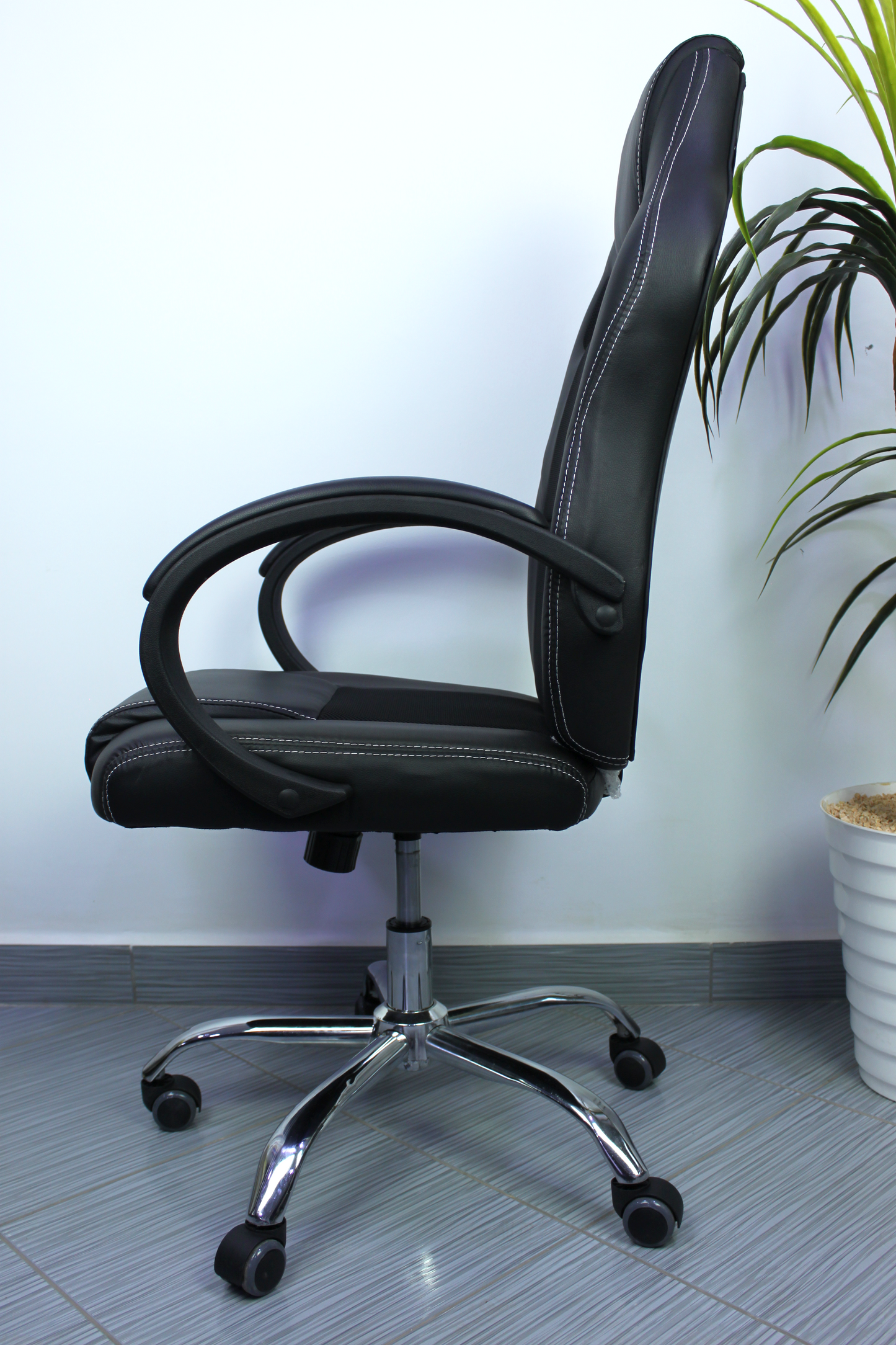 CHAISE PILOTE NOIR