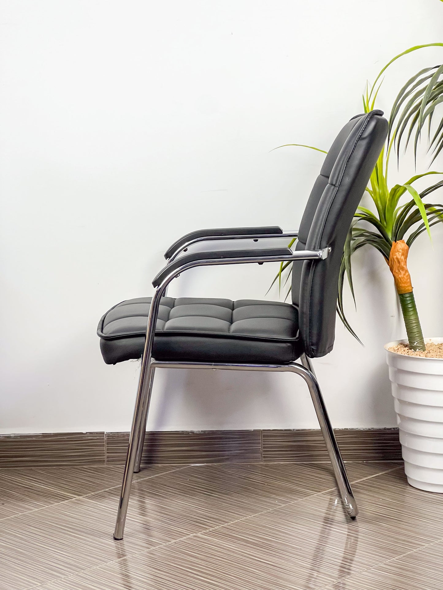 CHAISE POUR SALLE DE REUNION 2209