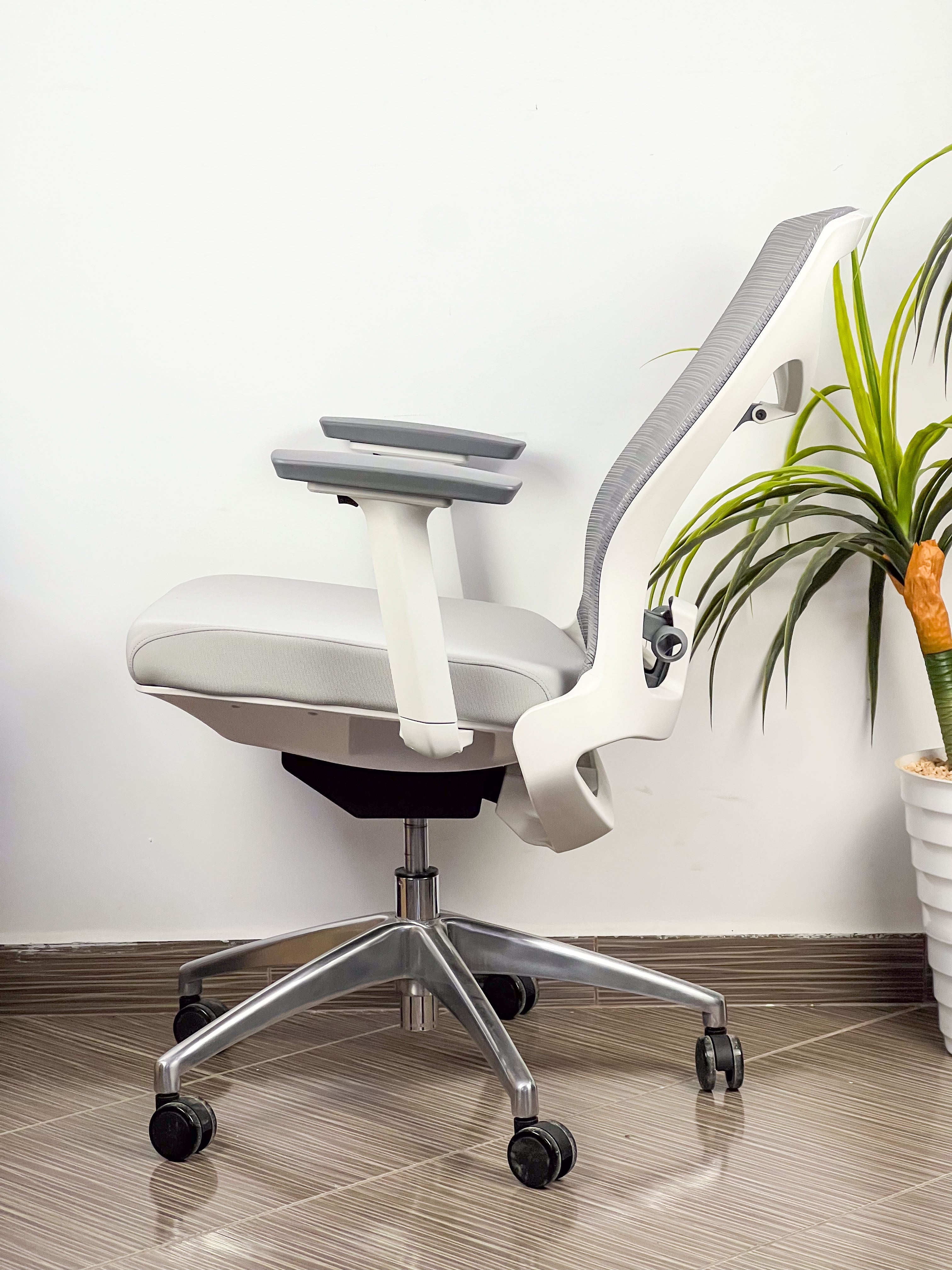 CHAISE ERGONOMIQUE HZ 2502 G