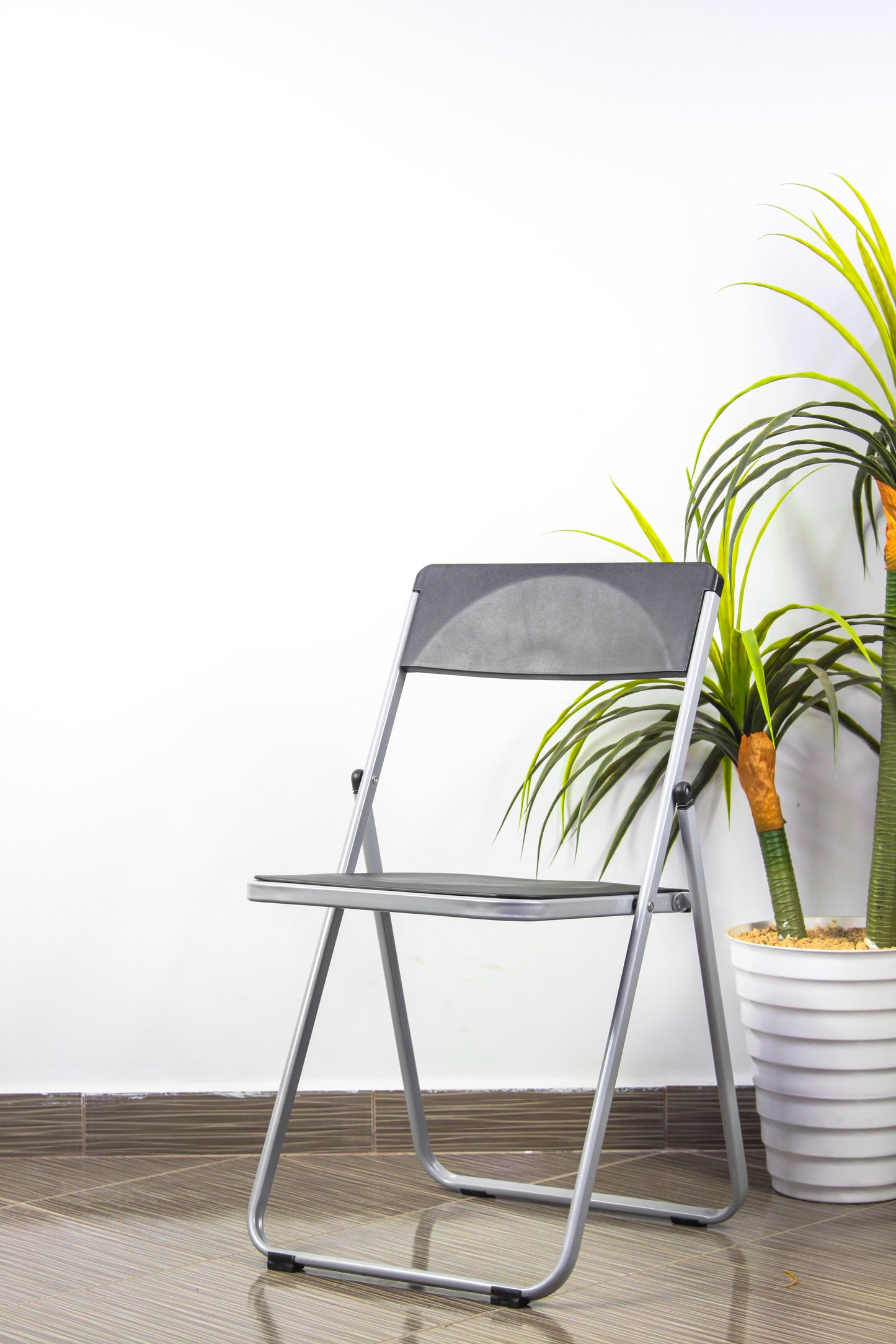 CHAISE PLIANTE