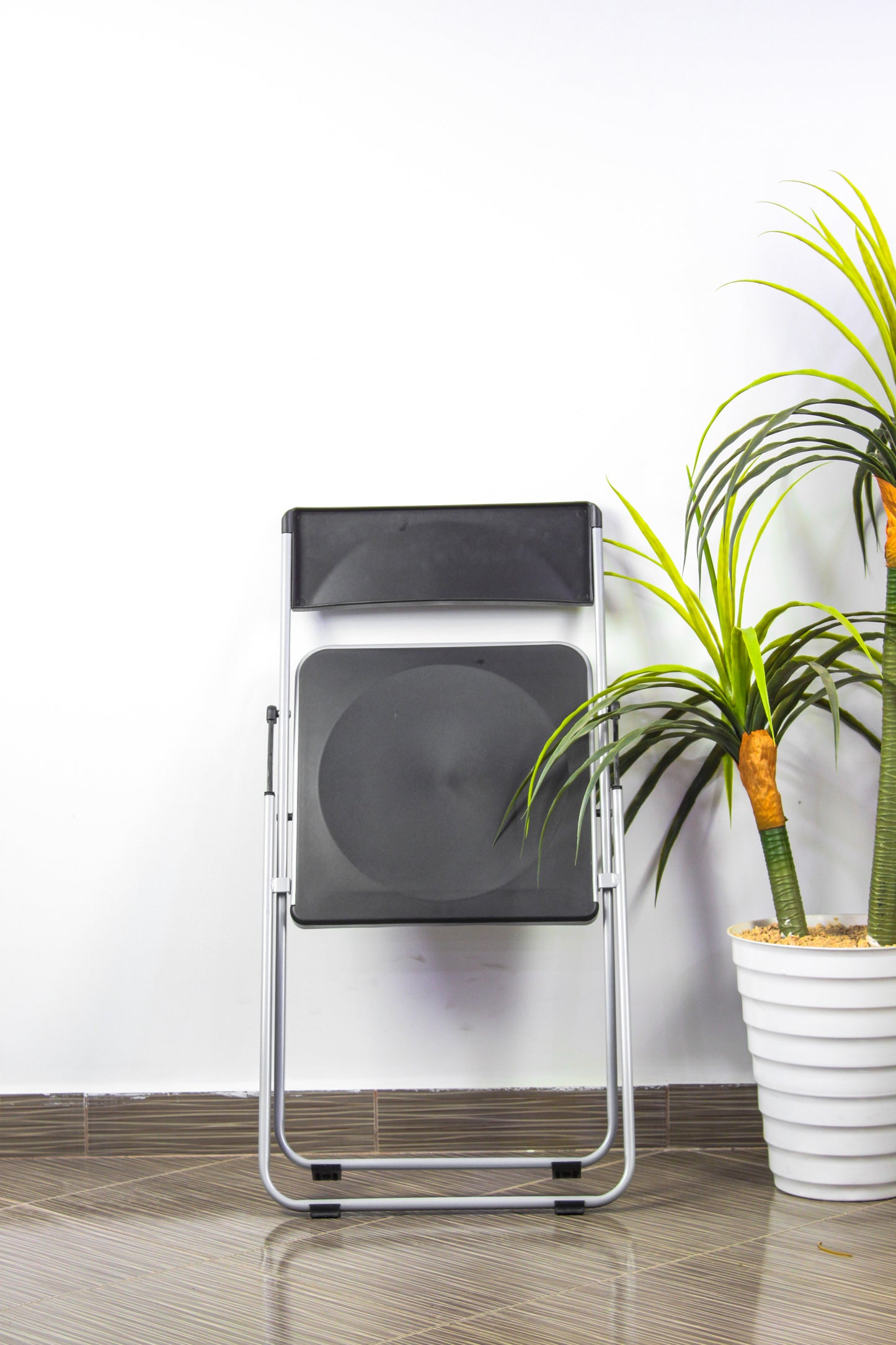 CHAISE PLIANTE