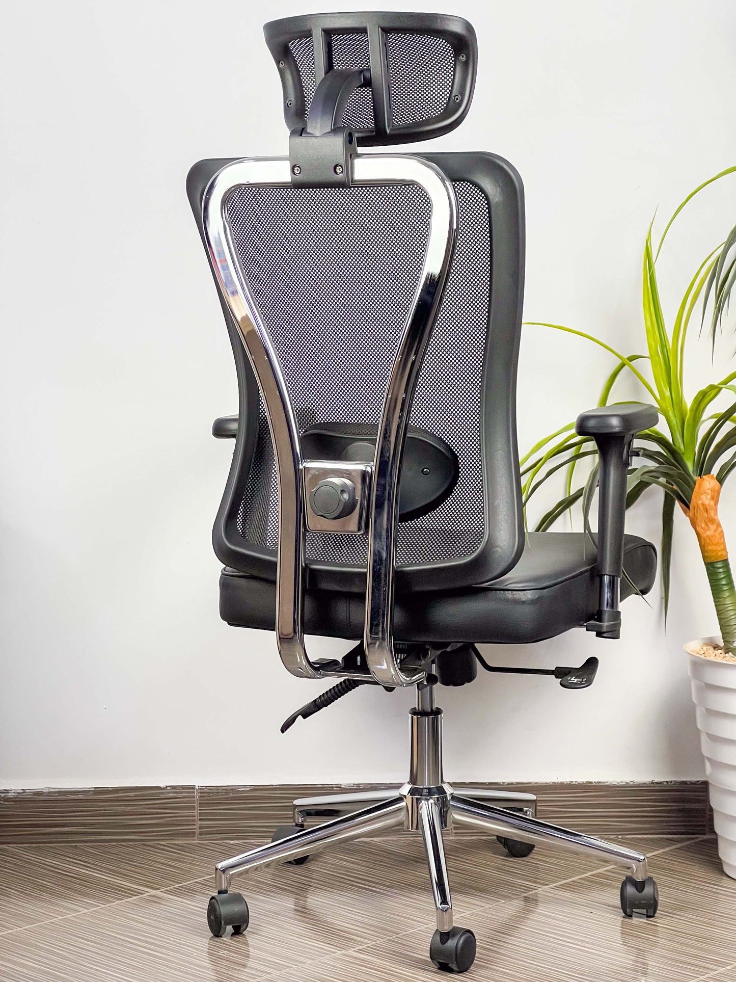 CHAISE ERGONOMIQUE 874