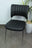CHAISE VISITEUR NOIR 123