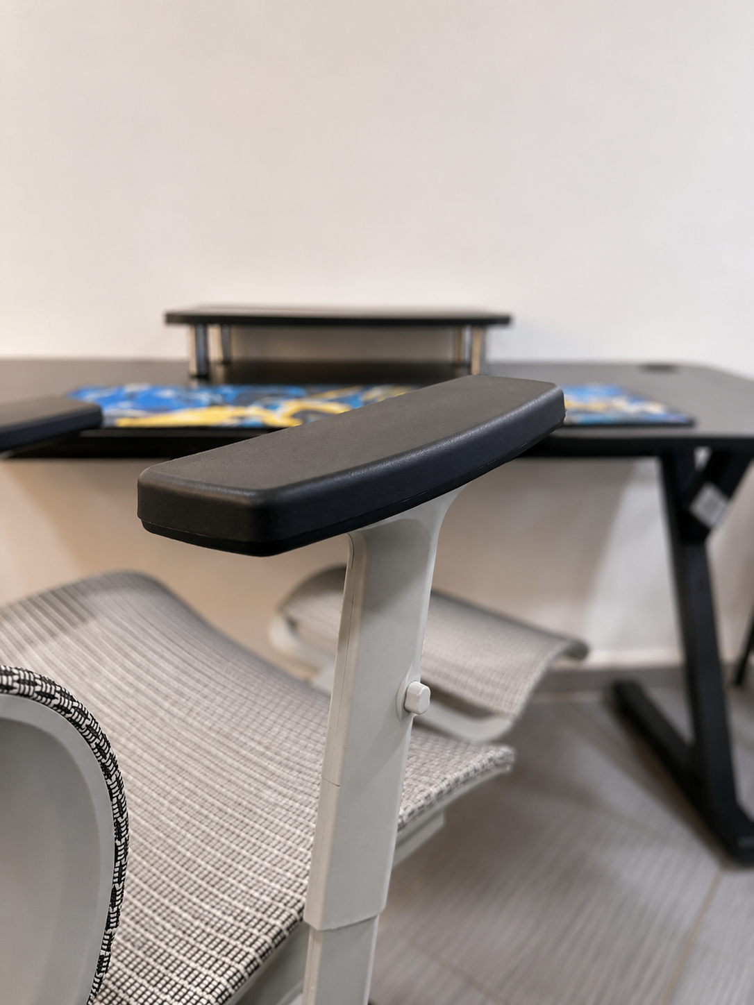 CHAISE ERGONOMIQUE COSMOS