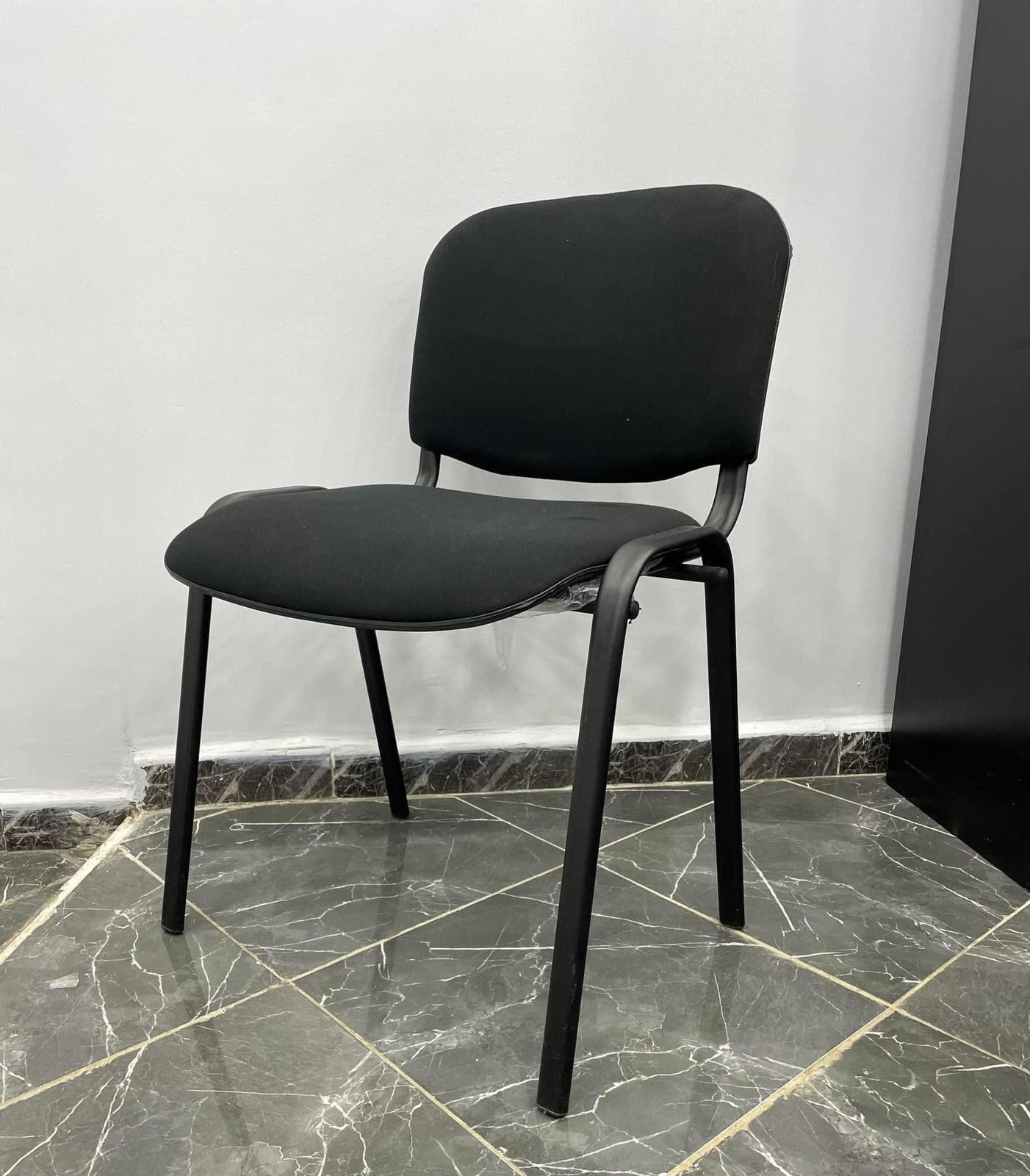 CHAISE VISITEUR